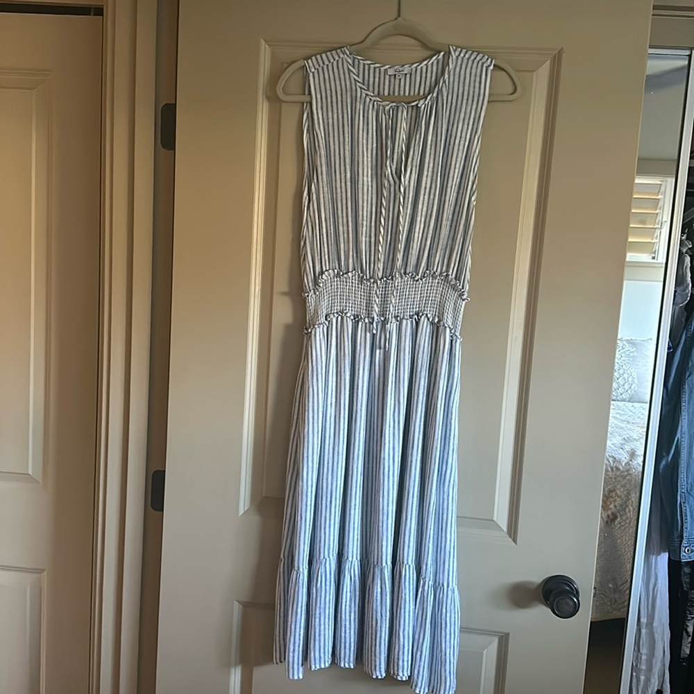 Rails dress. Perfect condition. Worn once. Altered to make sleeveless. M